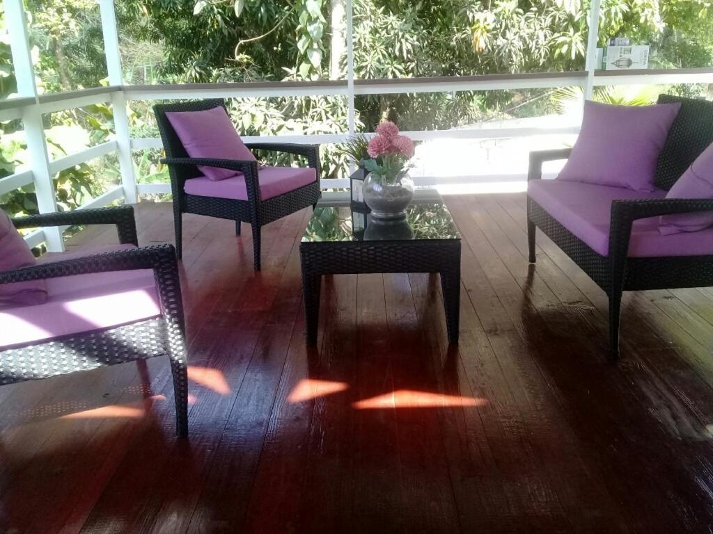 Royal Escape - 1 Hotel Anse La Raye ภายนอก รูปภาพ