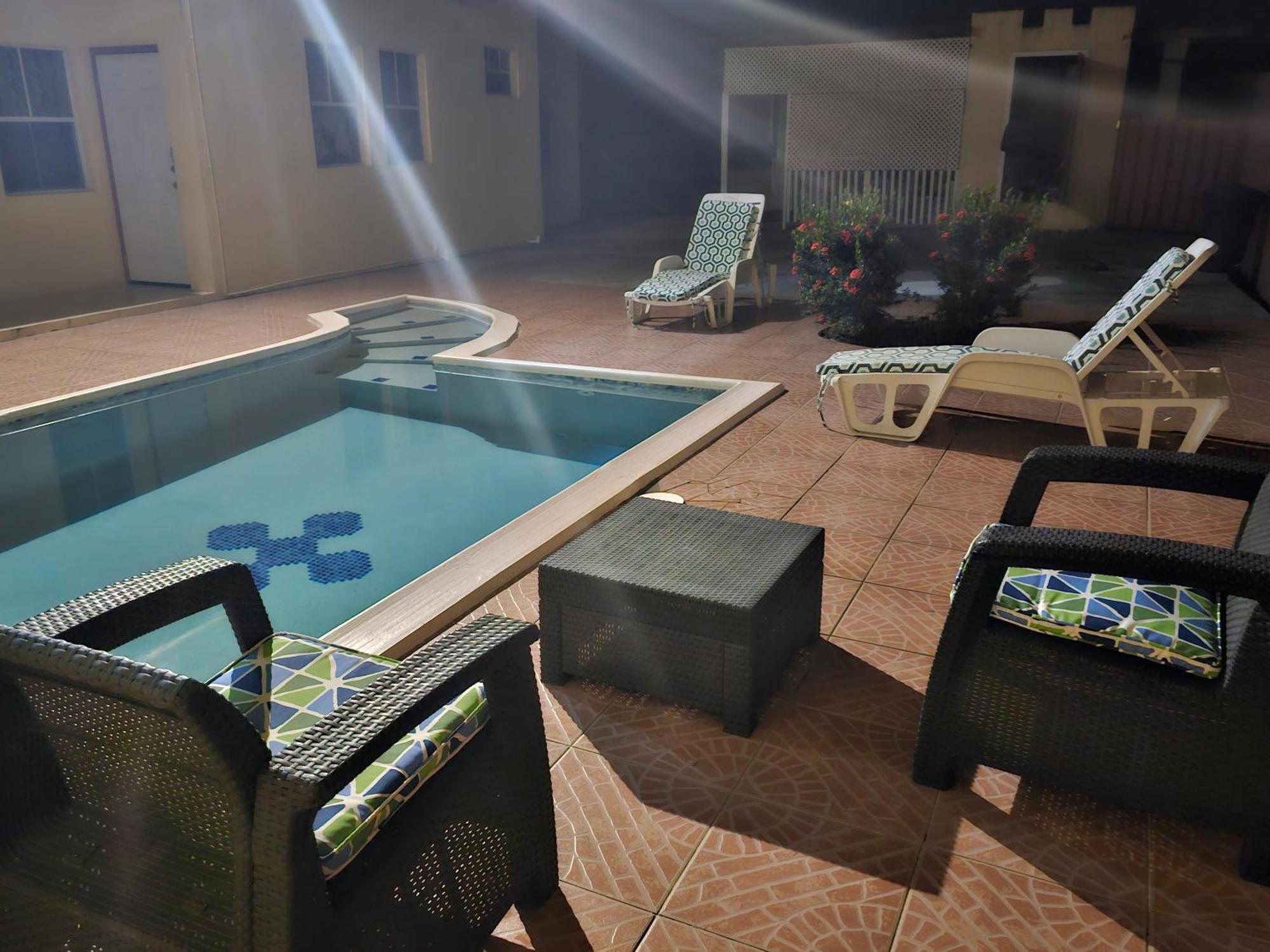 Royal Escape - 1 Hotel Anse La Raye ภายนอก รูปภาพ