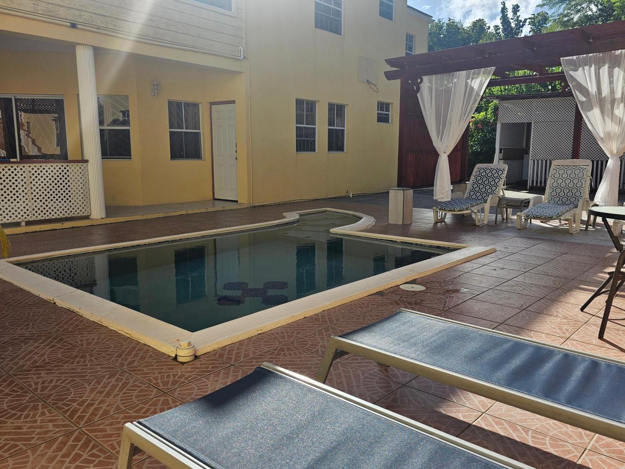 Royal Escape - 1 Hotel Anse La Raye ภายนอก รูปภาพ